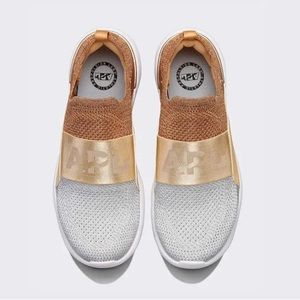APL TechLoom Bliss Sneakers Running Athletic Shoes RoseGold Champagne Silver 6.5